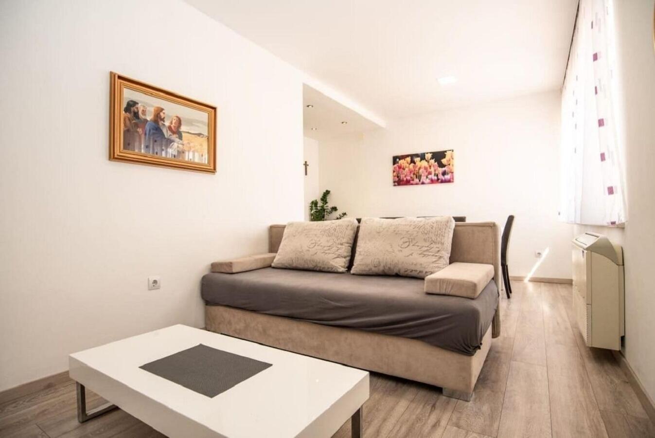 Apartments Andelko - Air Condition Baška Voda Eksteriør billede